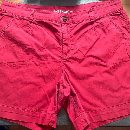The Sort women's chino shorts XL used, red