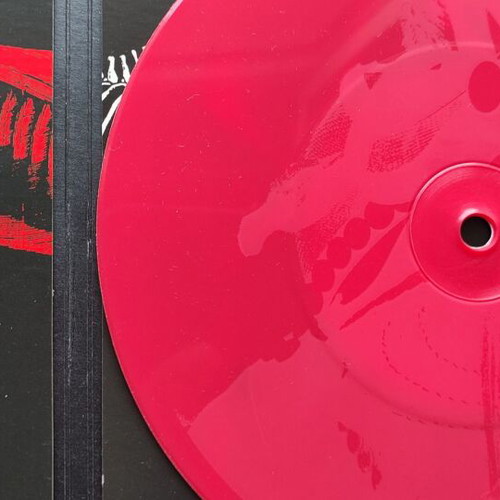 Collectible 7" vinyl The White Stripes Rag And Bone like new