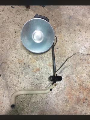 Dental projector used from old clinic, electrical not tested