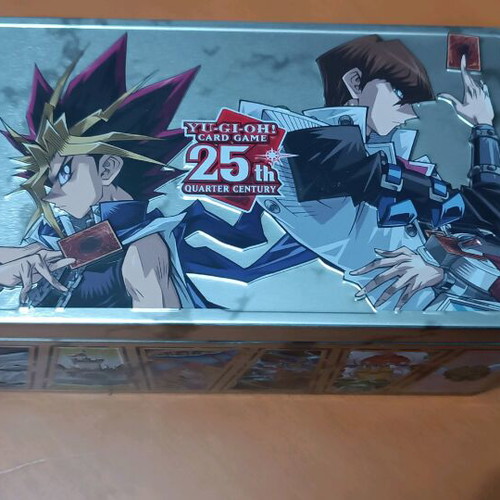 Yu-Gi-Oh! collectible box with 25 cards 2024 like new
