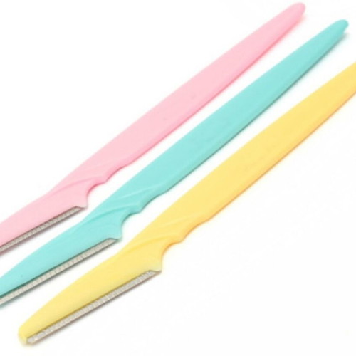 Facial razors set of 3 with 7 hair clips gift