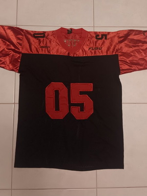 FUBU 05 T-shirt Large like new, black and red