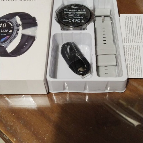 Smart Watch with LED flashlight, UV light, large screen