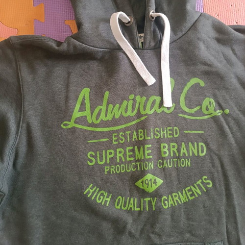 Admiral Large gray sweatshirt like new