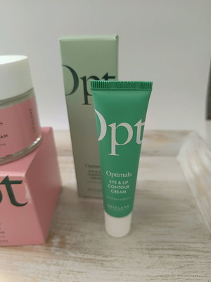 Πακέτο Περιποίησης Προσώπου Optimals Oriflame Καινούργιο