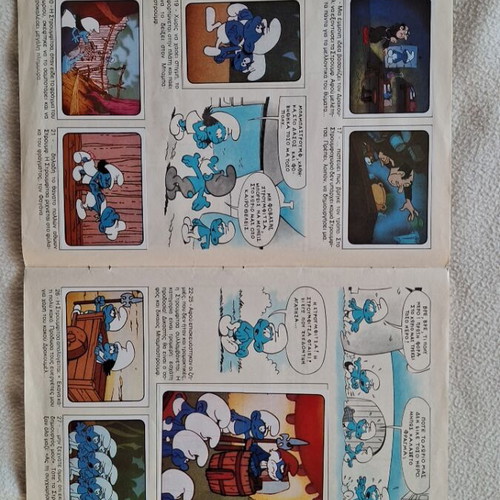 Panini The Smurfs Album 1982 like new, fully completed