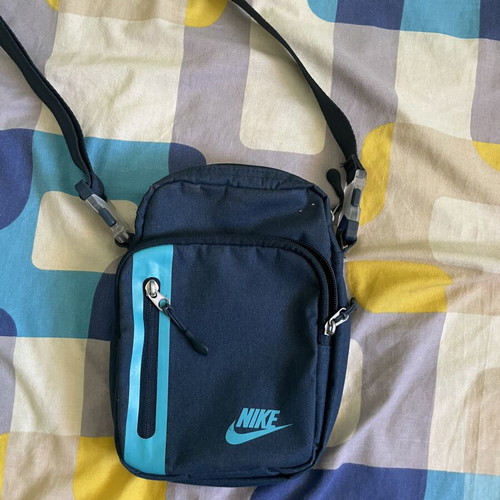 Nike small shoulder bag, new