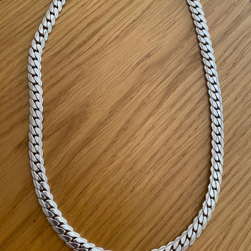 Stainless steel necklace chain, silver color