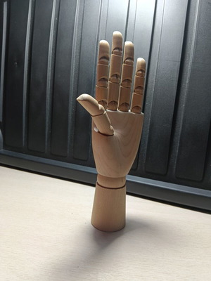 Wooden painting hand like new with good wrist joints