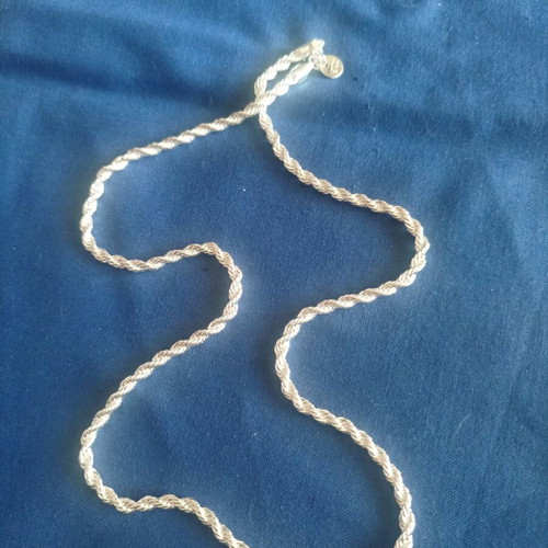 Noir silver women's necklace chain like new