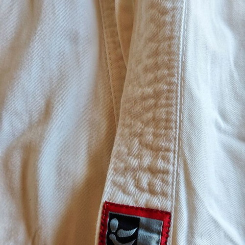 Taekwondo KWON Dobok size 130 like new, kids martial arts uniform