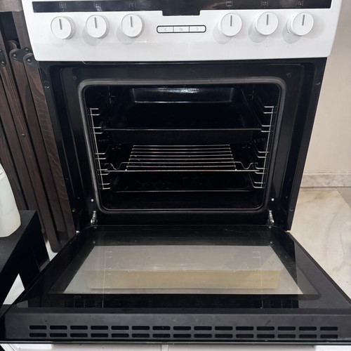 Morris MKV-64330 electric stove with ceramic hob 60cm used