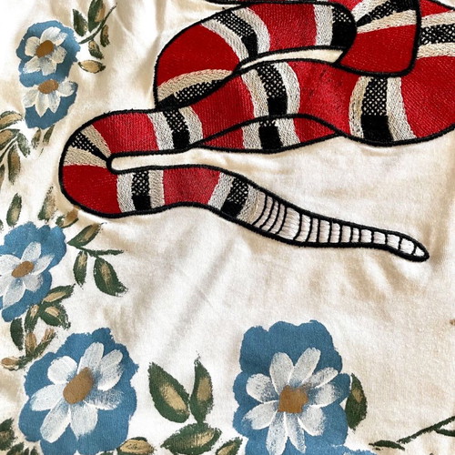 Gucci Snake T Shirt size XL, slim fit