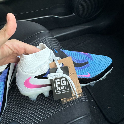 Nike FG football boots size 41