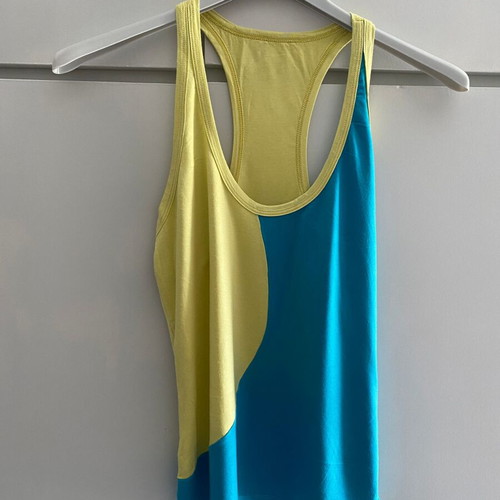 Benetton sleeveless top like new, yellow and blue, size S