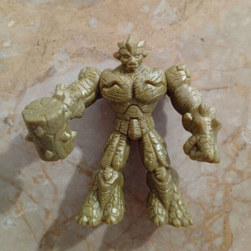 Giochi Preziosi Lord of the Earth Gormiti figure, vintage