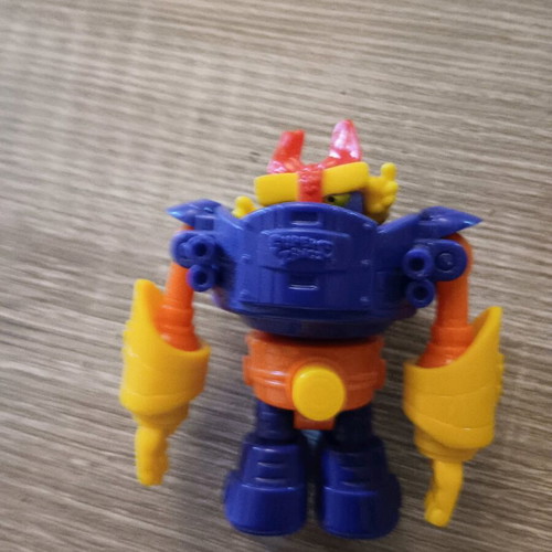 Super Zings pack of 12 like new