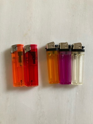 Lighters set of 5 used, transparent