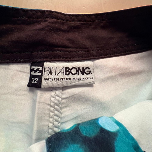 Billabong men's swim shorts used, size 32, multicolor