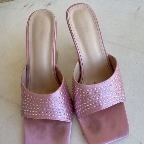 Pink satin mules with strass used, clear plexiglass heel, size 40