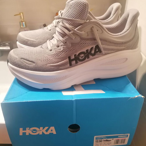 Hoka Bondi 9 GCTC athletic shoes new, size 47