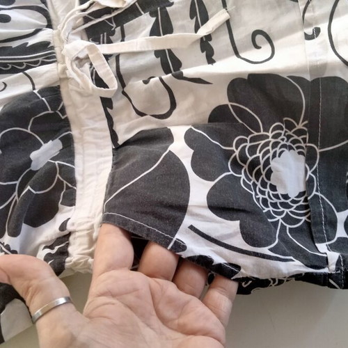 Valerie strapless romper one size, like new, black and white floral cotton