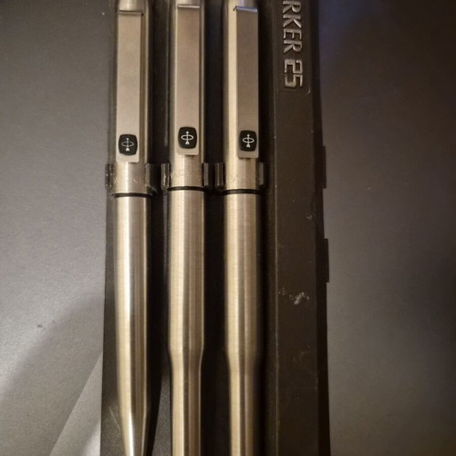 Parker 25 vintage writing set used, 3 pieces stainless steel with case