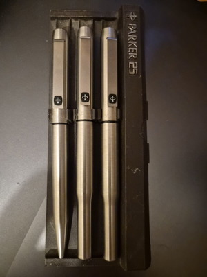 Parker 25 vintage writing set used, 3 pieces stainless steel with case