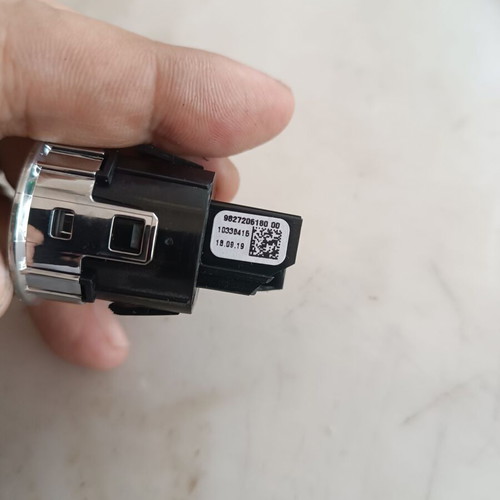 Start Stop Switch for Citroen C3 '19-'23 like new