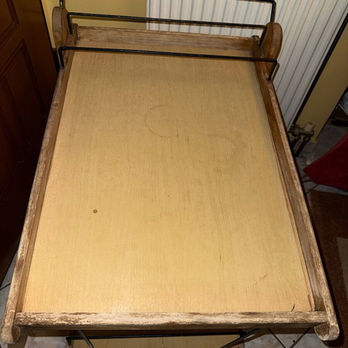 Wooden serving trolley like new, vintage design