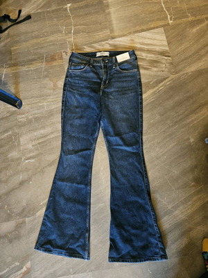 Hollister flare τζιν καινούριο, μέγεθος 6L, μπλε