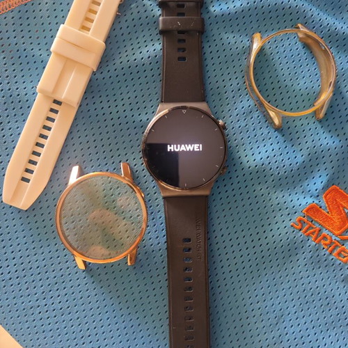 Huawei Watch GT 2 Pro Titanium 47mm like new, waterproof, heart rate monitor