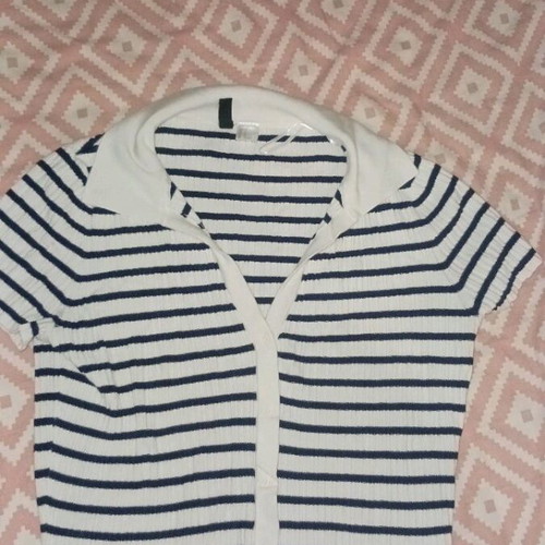 Striped top used H&M size M, black and white