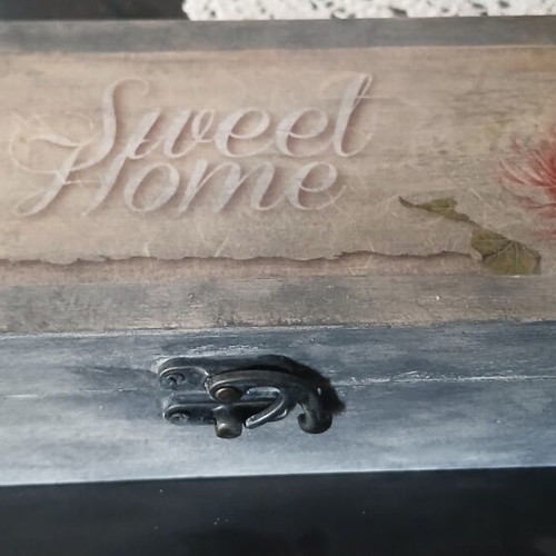 Wooden decoupage box handmade like new