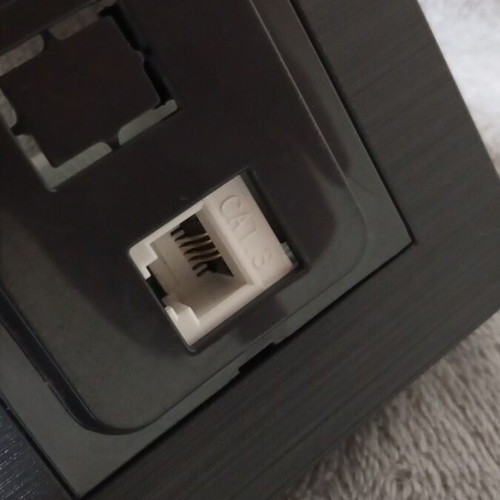 Single network socket CAT3 new, black