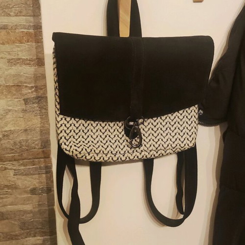 Backpack Bonendis 27x23cm like new, Rose Black V Suede