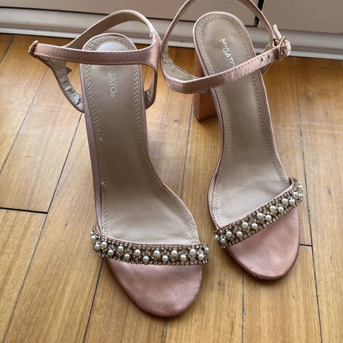 Migato pink satin sandals like new, size 38, pearl decoration