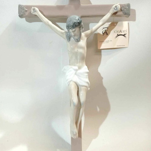 Handmade porcelain cross Casades Valencia Spain new with crucifix