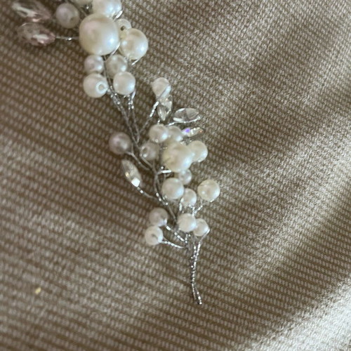 Bridal hair accessory like new, white and silver
