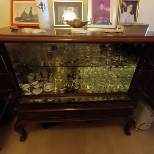 Bar cabinet style Anglé with mirrors and glass shelves like new