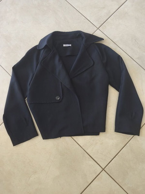 Black Women's Jacket like new, elegant and timeless