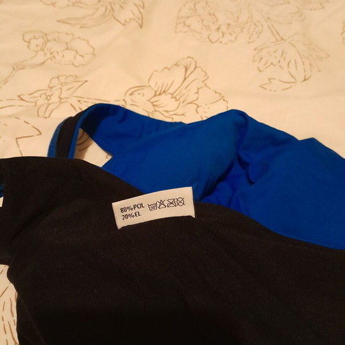 One-shoulder women's swimsuit small like new, blue