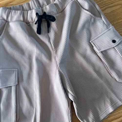 Beige cargo shorts XL like new