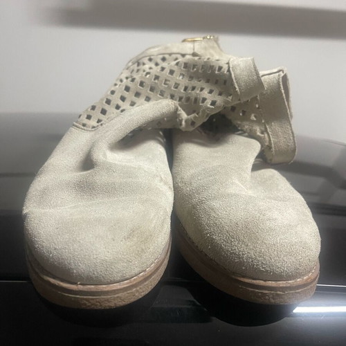 Suede ankle boots like new, size 41, ice color, spring style