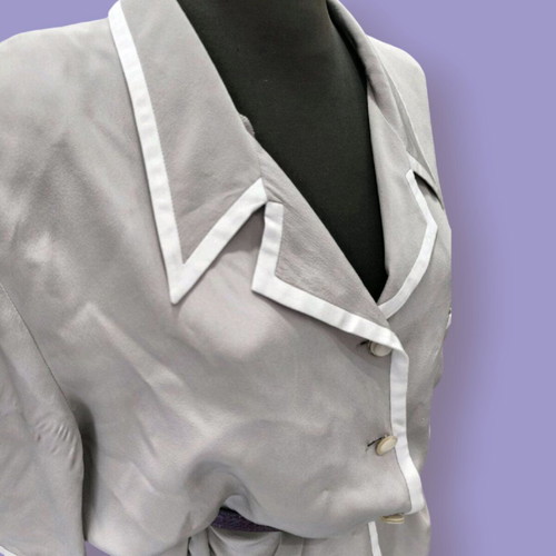 Vintage 100% silk dress like new, size L-XL, beige