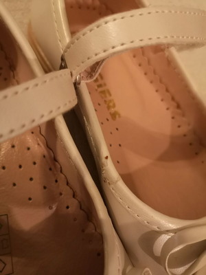 Energiers white ballerina shoes size 29 with velcro