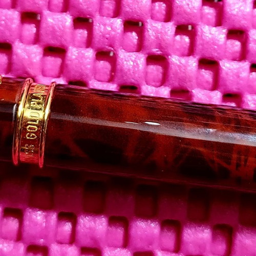 Caran d'Ache Genève pen new with brown marble lacquer and gold accents