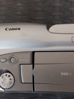 Canon V40 Hi video camera for parts