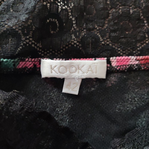 Kookai skirt like new, black with multicolor floral pattern, size S