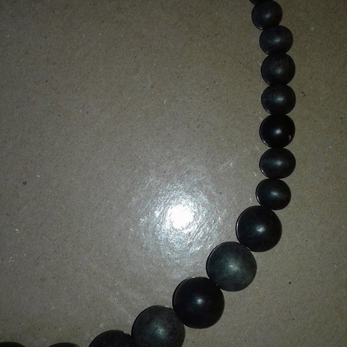 Ecological necklace like new, black wood